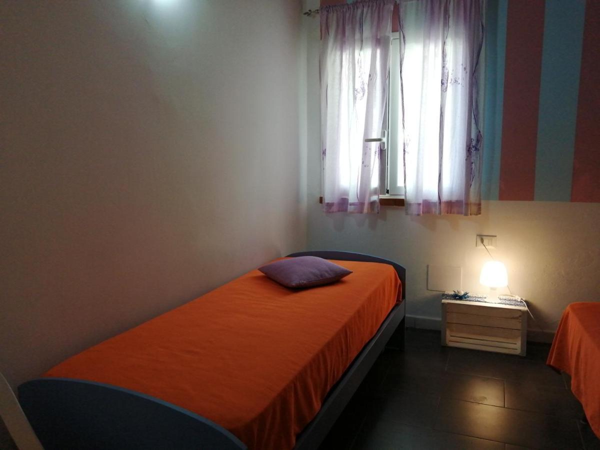 Casa Vacanze Daisy Trappeto  Eksteriør billede
